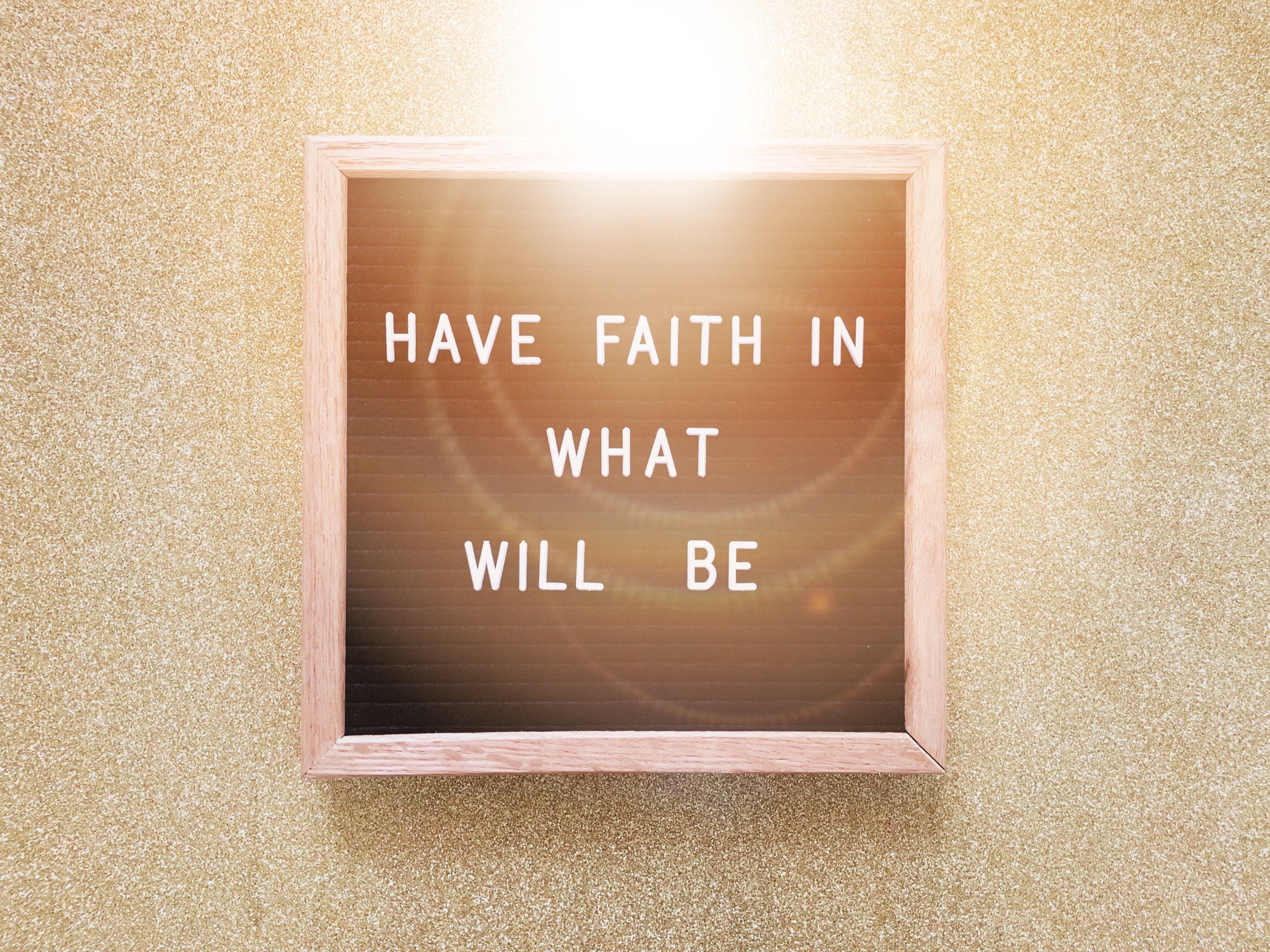 La voyance gratuite en ligne et la loi d&rsquo;attraction